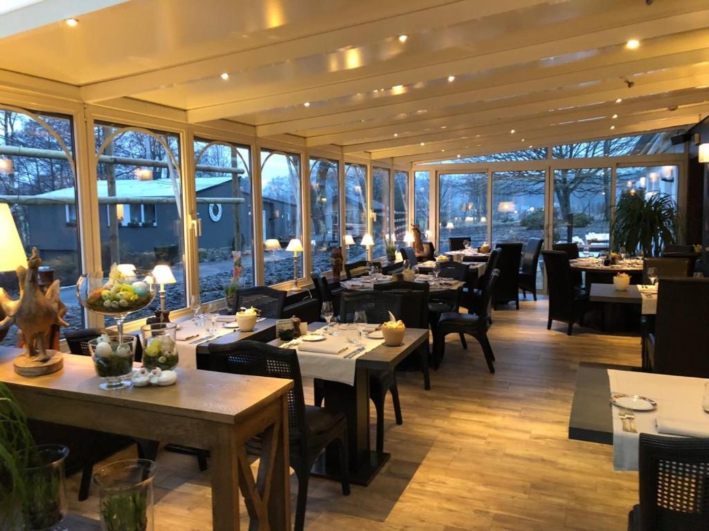 Auberge La Hutte Lurette Paliseul Εξωτερικό φωτογραφία